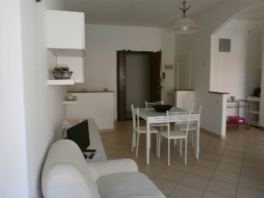 Foto Appartamento a Massa Ronchi - Poveromo di 100 m² con 6 locali