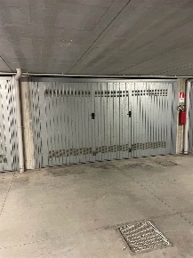 Foto Garage in via XXV aprile  8/10, Pozzo d'Adda Centro di 21 m²