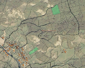 Foto Terreno agricolo a Frassinoro di 7600 m² in vendita