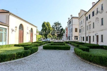 Foto Appartamento in strada Terraglio, Venezia Mestre di 139 m² in vendita