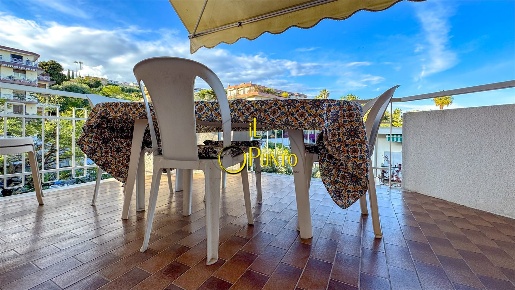 Foto Appartamento in via Padre Semeria, Sanremo Foce - Semeria di 61 m²