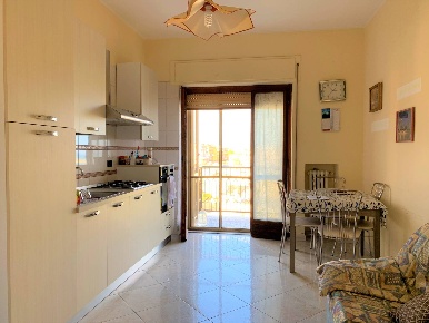 Foto Stanza in Via Amerigo Vespucci, Catanzaro Catanzaro Lido di 120 m²