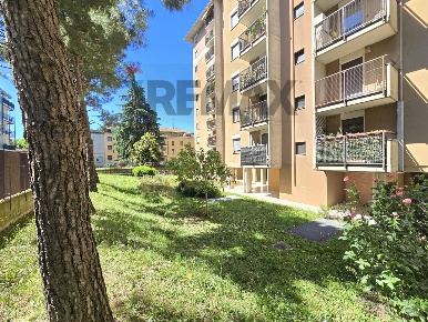 Foto Appartamento in Via Antonio Martinazzoli 3, Milano Bruzzano di 99 m²