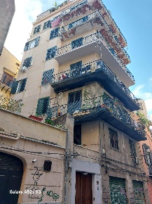 Foto Appartamento a Palermo Cassaro di 120 m² con 4 locali in vendita