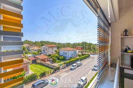 Foto Appartamento in via delle mimose 5, Pisa Calambrone di 83 m²
