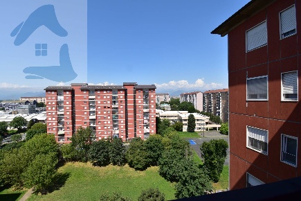 Foto Appartamento in via quarello 4, Torino di 110 m² con 5 locali