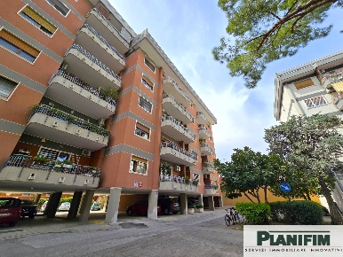 Foto Appartamento in Via Della Resistenza 48, Bari San Pasquale di 130 m²