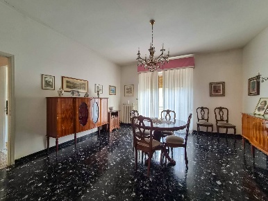 Foto Appartamento a Lucca Arancio di 120 m² con 4 locali in vendita