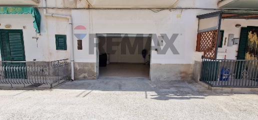 Foto Posti auto in Via Giovanni Boccaccio 13, Vieste Centro di 32 m²