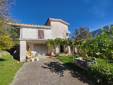 Foto Casa indipendente in Contrada Vignali, Vallecorsa di 150 m² in vendita