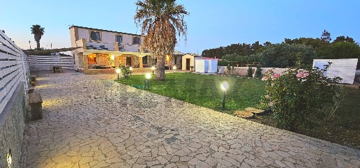 Foto Villa unifamiliare in via del turchese 15, Siracusa Plemmirio