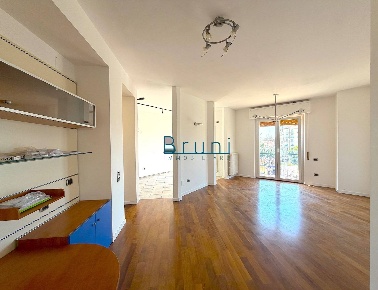 Foto Appartamento in Via Piemonte, San Benedetto del Tronto di 130 m²