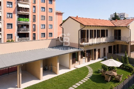 Foto Villa unifamiliare in VIA ESPINASSE 3, Busto Arsizio San Michele