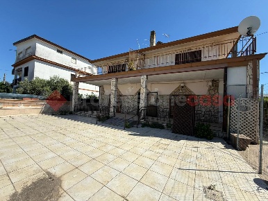 Foto Negozio in Via LAMA 10, Taranto San Vito - Carelli di 125 m²