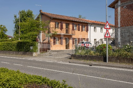 Foto Villa bifamiliare in Via Cordovado 14, Gruaro Gruaro Bagnara di 85 m²