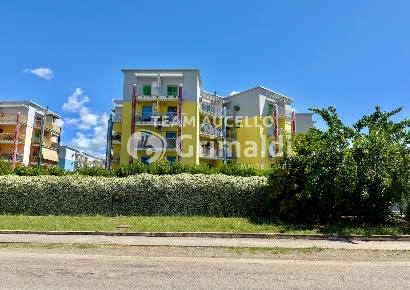 Foto Duplex in Via chiusa del bosco 14, Battipaglia di 90 m² con 3 locali