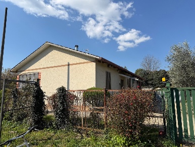 Foto Casa indipendente in Strada di Santa Filomena 36, Terni di 95 m²