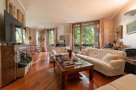 Foto Appartamento in Via Andrea Massena 18, Milano Sempione di 222 m²