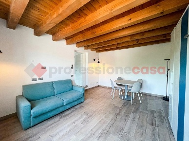 Foto Appartamento in Via FENILON 95, Verona Santa Lucia - Golosine di 60 m²