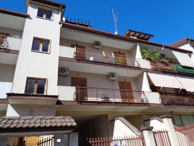 Foto Appartamento a Palo del Colle Centro di 110 m² con 3 locali in vendita