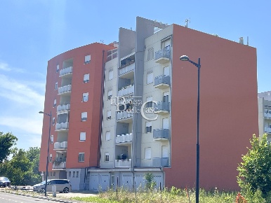 Foto Appartamento in Budrio zona Creti, Budrio di 90 m² con 3 locali