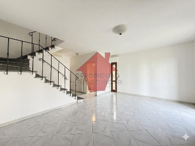 Foto Villa a schiera a Vinci Spicchio-sovigliana di 190 m² con 5 locali