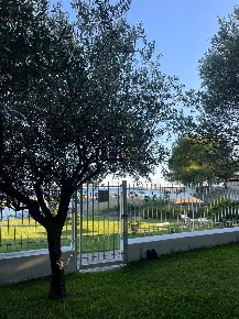 Foto Villa unifamiliare a San Giovanni a Piro Scario di 115 m² con 6 locali