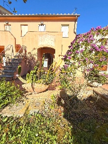 Foto Villa a schiera a Marciana Procchio di 104 m² con 4 locali in vendita