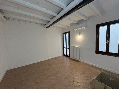 Foto Appartamento a Reggio nell'Emilia Centro Storico di 53 m² con 2 locali