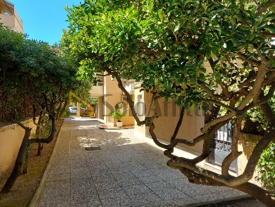 Foto Appartamento in Via Rutilio Namaziano, Roma Ostia Ponente di 30 m²