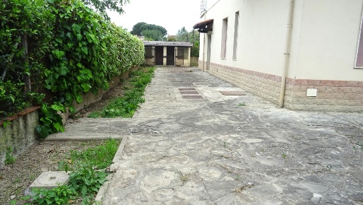 Foto Villa unifamiliare in Via F. Caracciolo, Campi Bisenzio di 230 m²