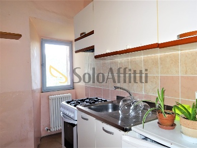 Foto Appartamento in Via Ramazzani, Arcevia Centro di 85 m² con 3 locali