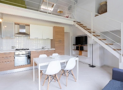 Foto Villa unifamiliare in Via Dolcedo, Imperia Caramagna di 271 m²