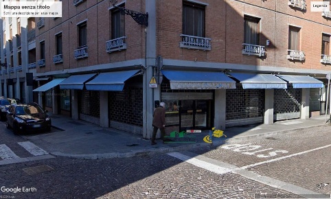 Foto Locale commerciale in Borgo Collegio Maria Luigia, Parma di 200 m²