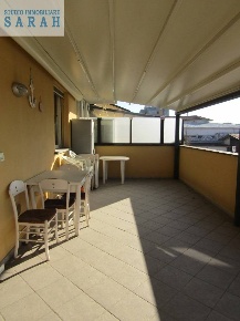 Foto Appartamento in Via Bottego, Viareggio di 65 m² con 3 locali