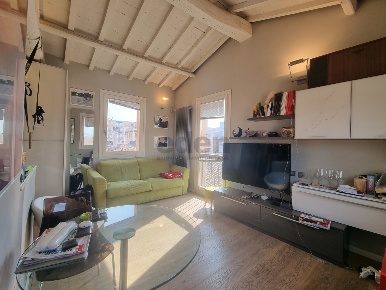Foto Appartamento in Via Sgarzeria 10, Modena Centro Storico di 49 m²