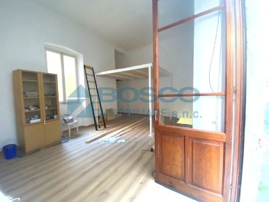Foto Locale commerciale in Via della Scorza 16/18, La Spezia di 75 m²