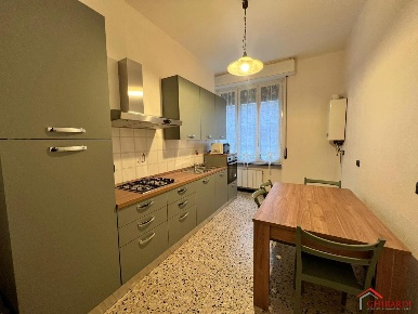 Foto Appartamento in Via Andrea del Sarto 9, Genova Sestri Ponente di 66 m²