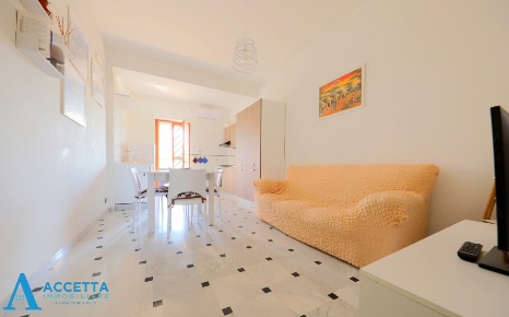 Foto Appartamento in Via Cicale 17, Taranto Talsano - San Donato di 133 m²