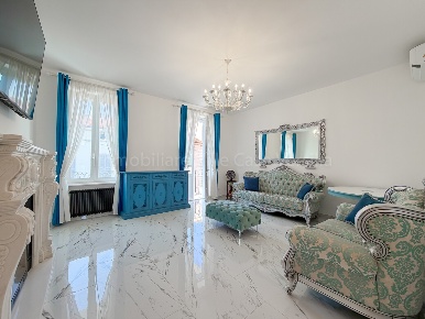 Foto Casa indipendente in Via Giotto, Viareggio Lungomare di 330 m²