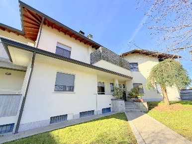 Foto Appartamento a Inveruno Centro di 73 m² con 2 locali in vendita