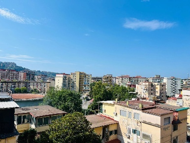 Foto Appartamento in Giacomo Leopardi, Napoli Fuorigrotta di 50 m²