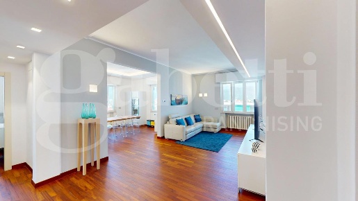 Foto Appartamento in Viale Italia 60, Albenga Centro di 120 m² con 5 locali