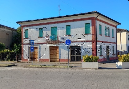 Foto Casa indipendente in del Lavoro, Tresignana Tresigallo Final Di Rero