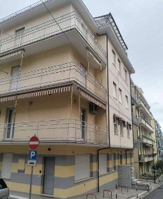 Foto Appartamento in Via Bergamo, Laigueglia di 132 m² con 6 locali