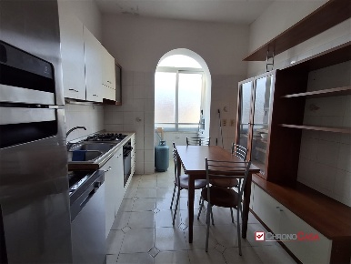 Foto Appartamento in Via Timeo, Messina Camaro Inferiore di 85 m²
