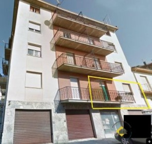 Foto Appartamento in Via Roma, Cengio Bormida Genepro di 92 m² con 5 locali