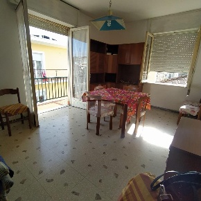 Foto Appartamento in VIA ELENA DI SAVOIA, Minturno di 70 m² con 5 locali