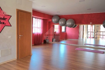 Foto Laboratorio in Via della Piaggiola, Gubbio Centro di 62 m² in affitto