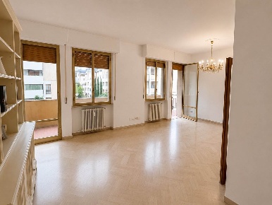 Foto Appartamento a Firenze Ponte di Mezzo - Circondaria di 127 m²